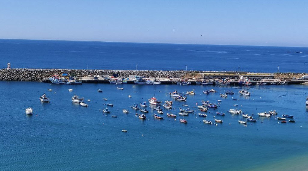 Praia de Sao Torpes, Portugal, Portugal